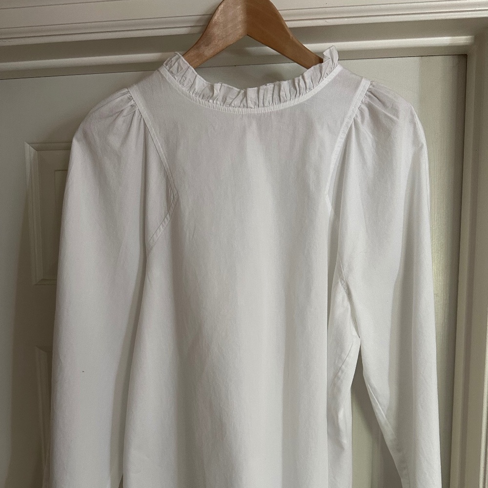 SET Fashion white blouse